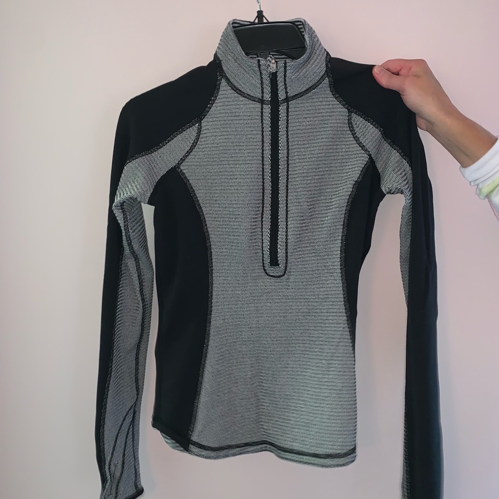 LULULEMON quarter zip jacket